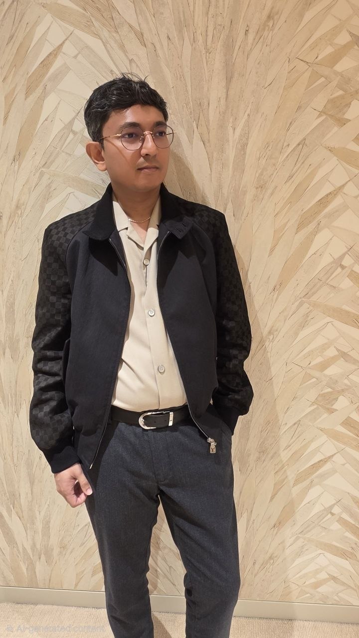Naresh Subramaniam portrait